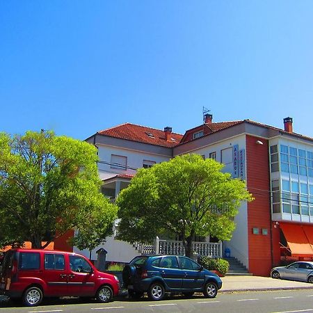 Hotel Os Caracoles Pereiro de Aguiar エクステリア 写真